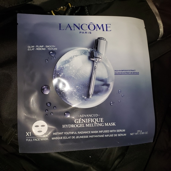 2/20 Lancôme Advanced Génifique Hydrogel Melting Mask - Picture 2 of 3